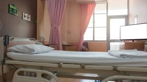 什么条件可以入深圳户口_这版超人如何应对特朗普的时代 普的时代在博纳影案例业的上