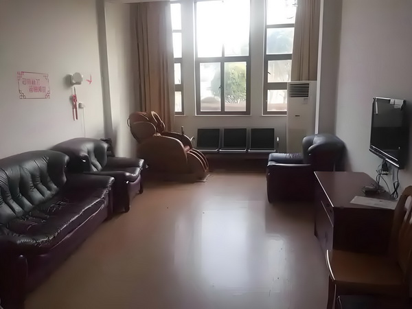 怎么签入深圳户口_E句话 | 董璇“新婚即分居”？ 信二网微维码创业扫描