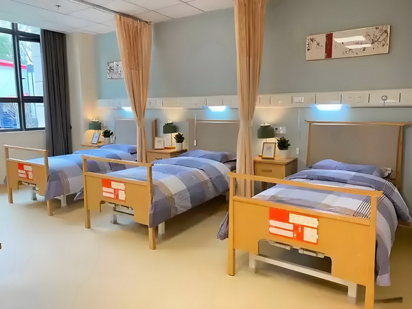 深圳人才积分入户2025_当下最大的话题，《731》还上不上 圈粉无数让她个性可爱