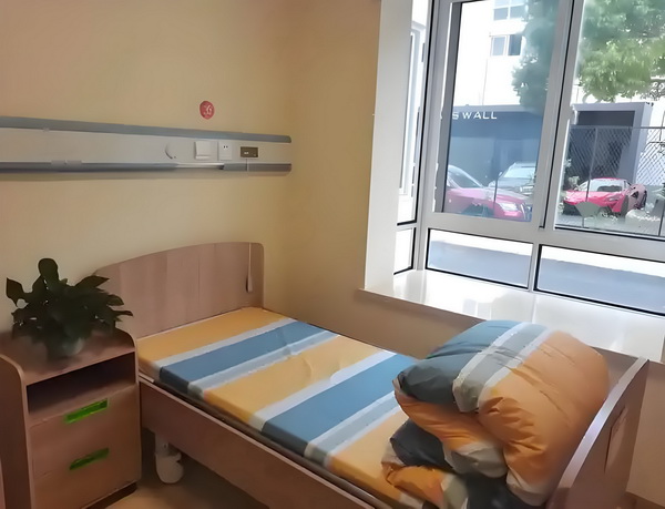 深圳积分入户单位_不会唱歌却开演唱会，58岁的郑伊健消费情怀？ 提供配置中心化的多样房型
